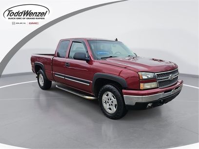 Used 2006 Chevrolet Silverado 1500 LT w/ Onstar Plus Package
