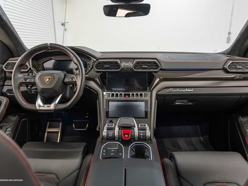 Used 2024 Lamborghini Urus S AWD/4WD image 4