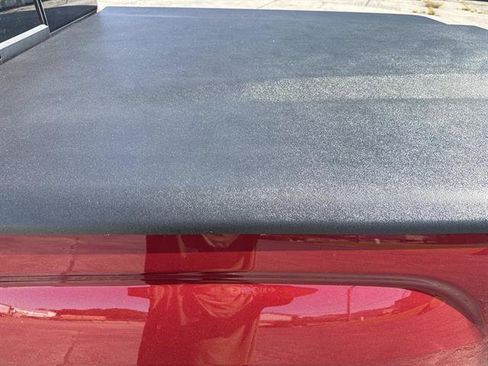 Used 2022 GMC Canyon Denali image 7