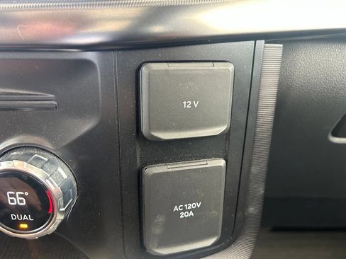 Used 2021 Ford F150 Platinum w/ Equipment Group 701A High AWD/4WD image 31