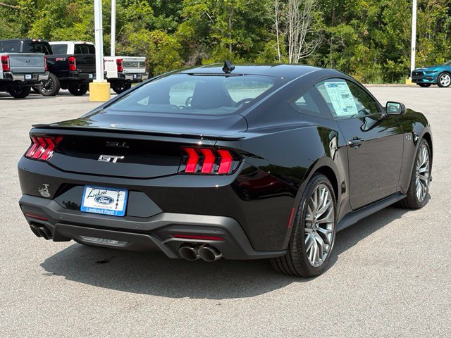 New 2026 Ford Mustang GT Premium RWD image 5