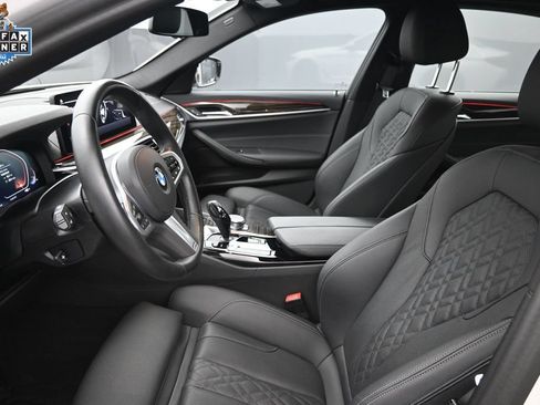 Certified 2023 BMW 530i w/ M Sport Package RWD image 12