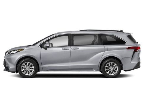 New 2025 Toyota Sienna XLE FWD image 3
