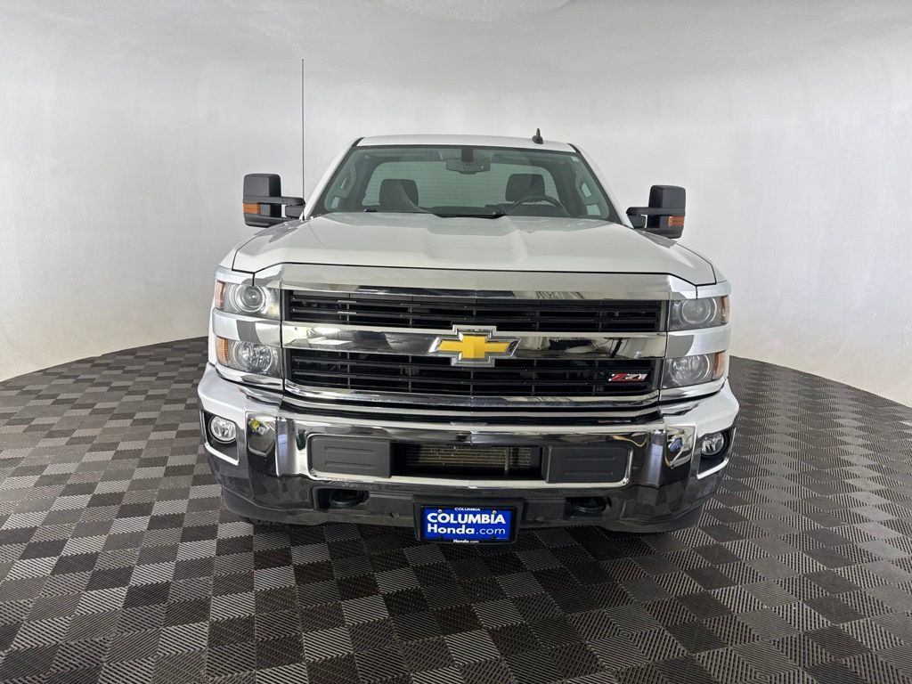 Used 2015 Chevrolet Silverado 3500 LT w/ LT Convenience Package AWD/4WD image 2