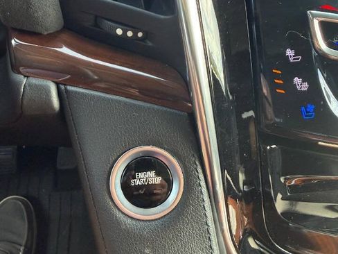 Used 2018 Cadillac Escalade ESV Premium Luxury AWD/4WD image 71