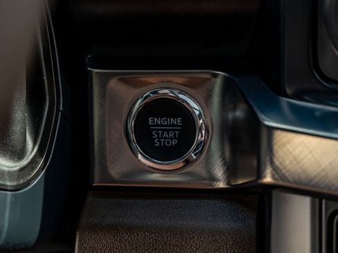 Used 2026 Ford F250 King Ranch w/ Tremor Off-Road Package image 23