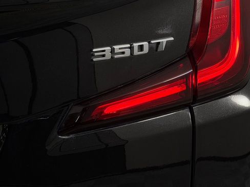 Used 2023 Cadillac XT4 Premium Luxury image 13