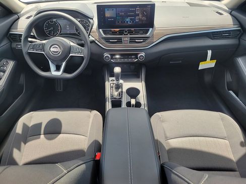 New 2026 Nissan Altima 2.5 SV FWD image 16