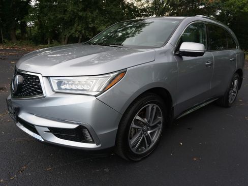 Used 2017 Acura MDX SH-AWD w/ Advance Package image 4