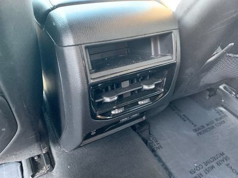 Certified 2023 Jeep Grand Cherokee Altitude AWD/4WD image 17