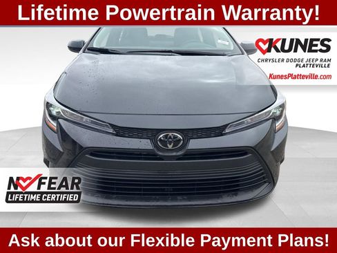 Used 2025 Toyota Corolla LE image 10