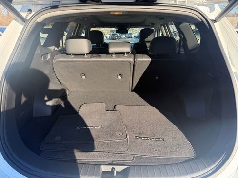 Used 2023 Hyundai Santa Fe Limited w/ Cargo Package image 24