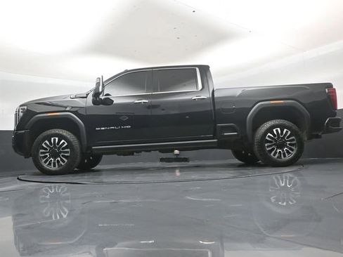 Used 2024 GMC Sierra 2500 Denali Ultimate w/ Max Trailering Package AWD/4WD image 43