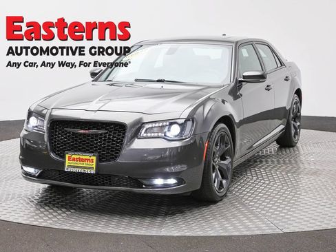 Used 2023 Chrysler 300 S RWD image 1