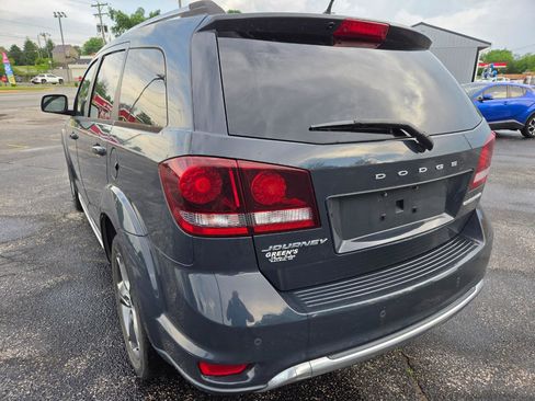 Used 2017 Dodge Journey Crossroad FWD image 6