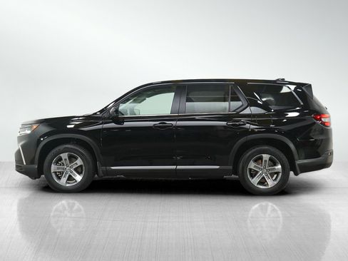 Used 2023 Honda Pilot EX-L image 2