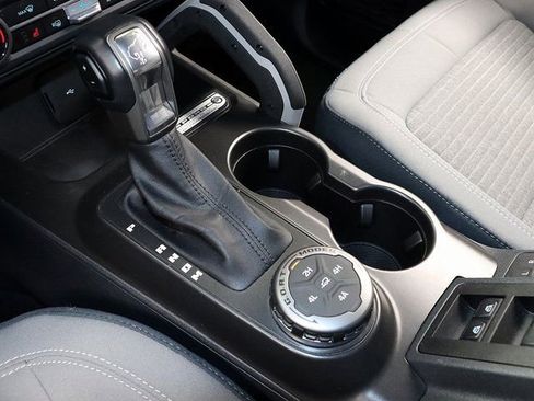 Used 2023 Ford Bronco Outer Banks image 20