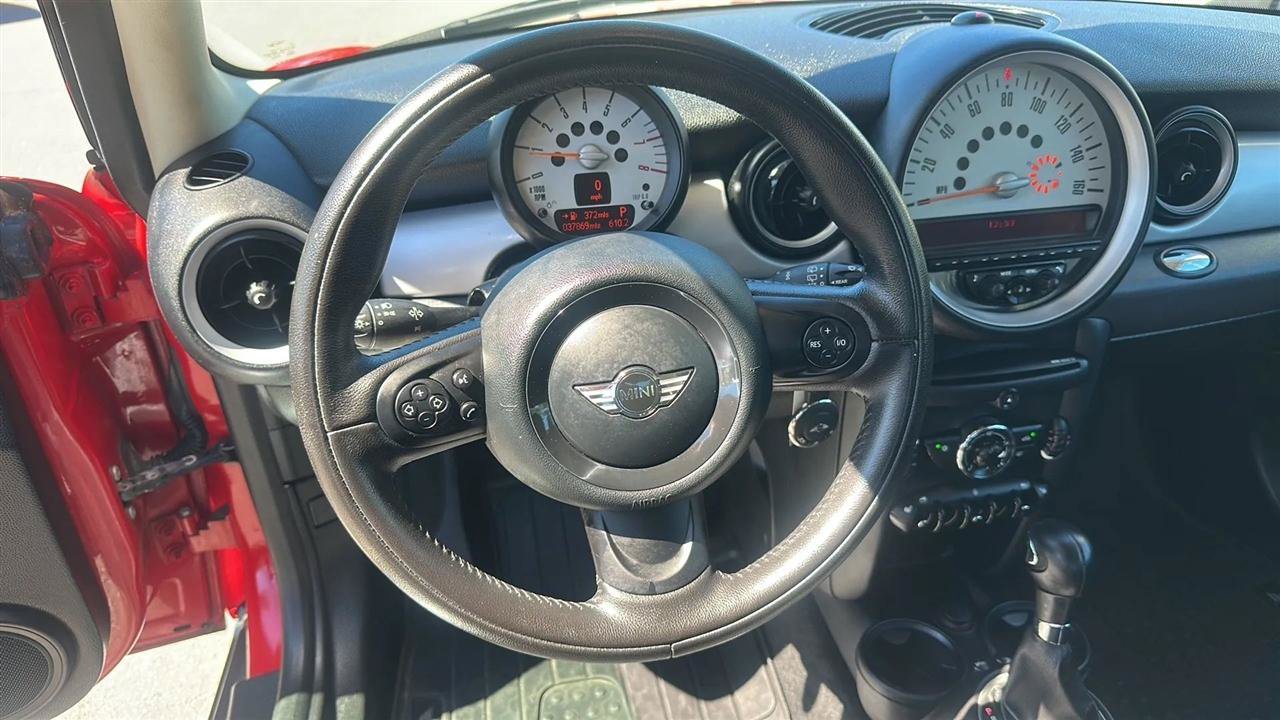 Used 2011 MINI Cooper Hardtop FWD image 20