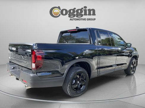 New 2026 Honda Ridgeline Black Edition image 6