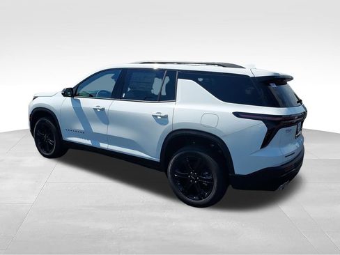 New 2027 Chevrolet Traverse LT w/ Midnight/Sport Edition FWD image 3