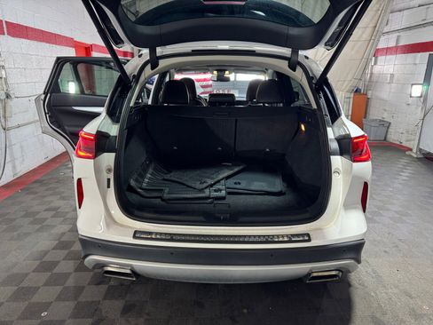 Used 2019 INFINITI QX50 Essential w/ Proactive Package image 12