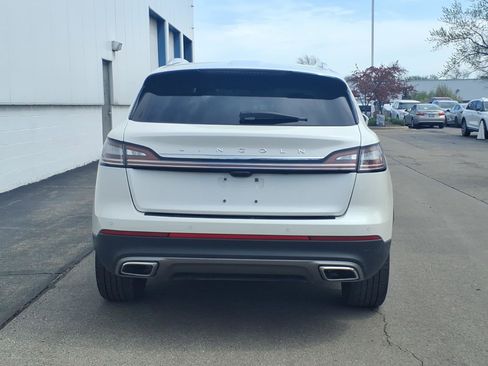 Used 2023 Lincoln Nautilus Reserve w/ Equipment Group 201A image 5