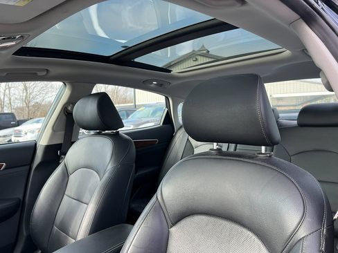 Used 2018 Kia Cadenza Technology w/ Paint Protection Package image 24