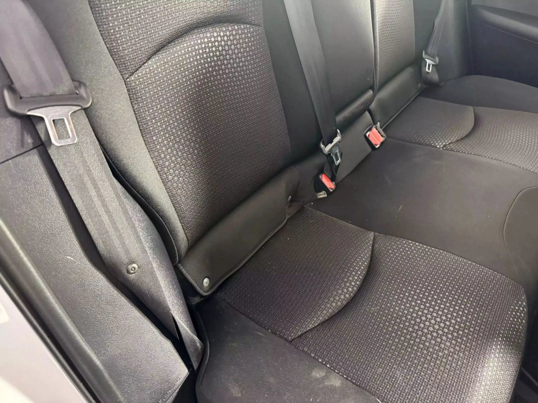 Used 2022 Toyota Prius LE FWD image 35