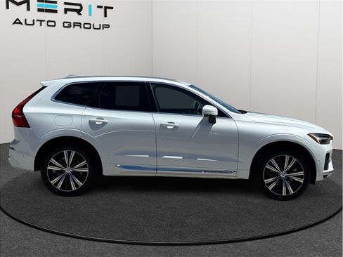 Used 2023 Volvo XC60 T8 Plus w/ Climate Package AWD/4WD image 10