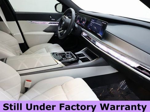 Used 2024 BMW 760i xDrive w/ Executive Package AWD/4WD image 16