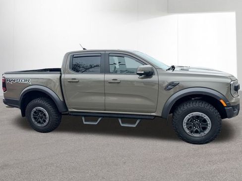 Used 2025 Ford Ranger Raptor image 2