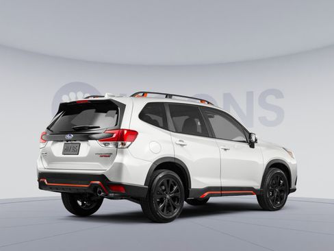 Used 2022 Subaru Forester image 4