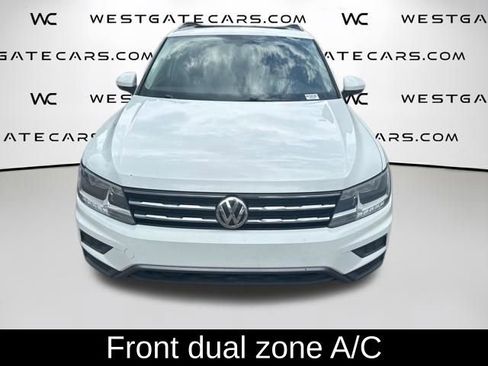 Used 2020 Volkswagen Tiguan SE FWD image 2