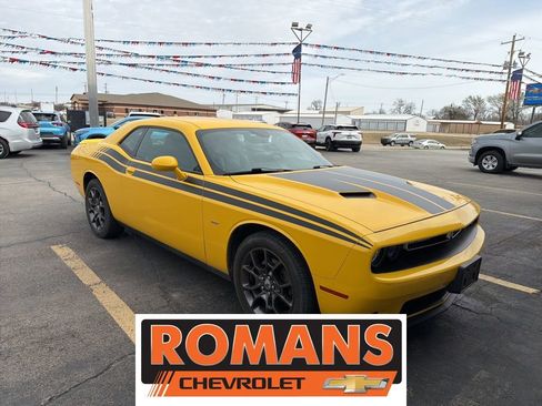 Used 2018 Dodge Challenger GT w/ Driver Convenience Group image 1