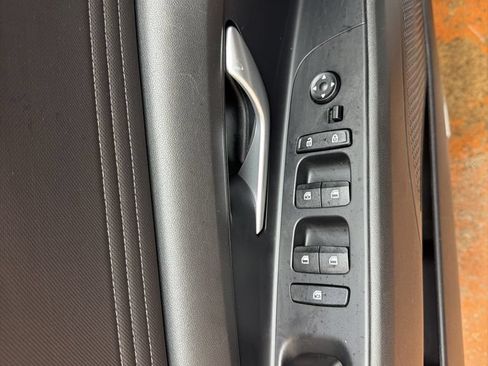 Certified 2023 Hyundai Elantra SEL w/ Convenience Package FWD image 23
