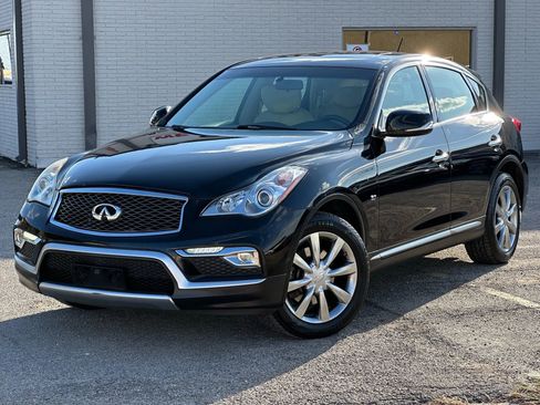 Used 2017 INFINITI QX50 2WD image 2