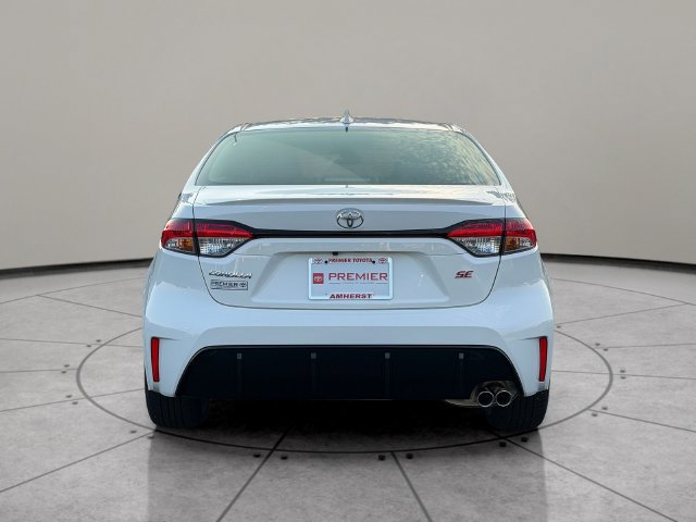 Certified 2026 Toyota Corolla SE w/ SE Package FWD image 5