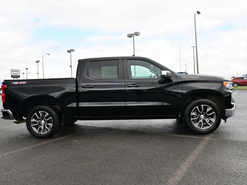 Used 2024 Chevrolet Silverado 1500 LT image 5
