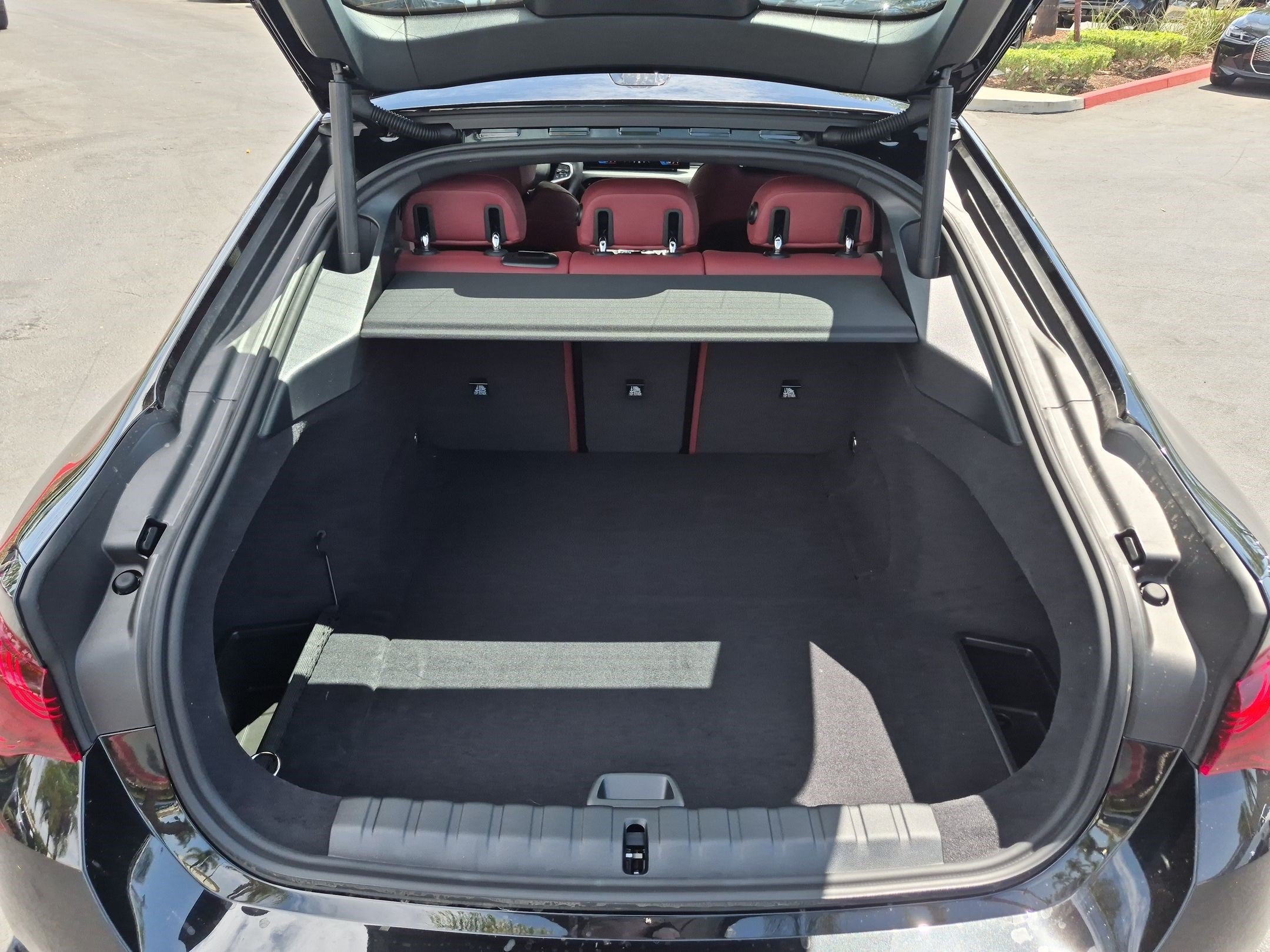 New 2026 BMW i4 eDrive40 w/ M Sport Package RWD image 32