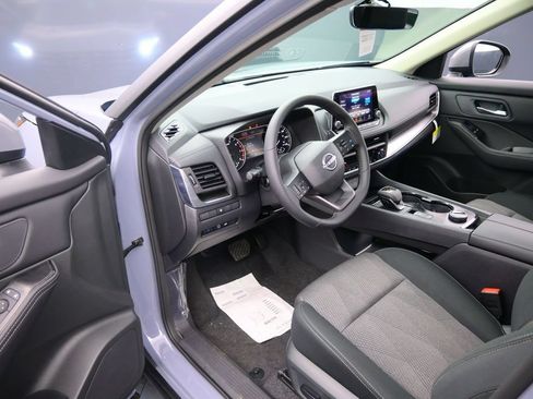 New 2026 Nissan Rogue SV w/ Cold Weather Package AWD/4WD image 13