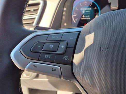 New 2026 Volkswagen Atlas Cross Sport SE image 23