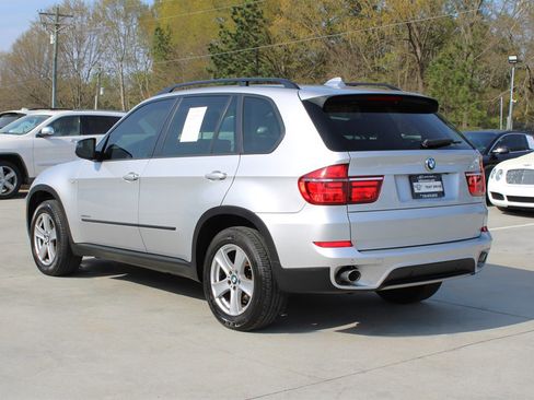 Used 2010 BMW X5 xDrive35d image 5