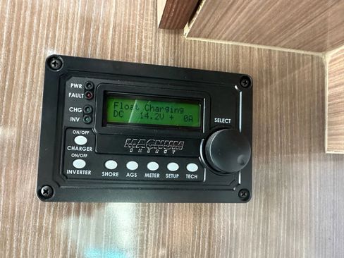 Used 2016 Mercedes-Benz Sprinter 3500 image 35