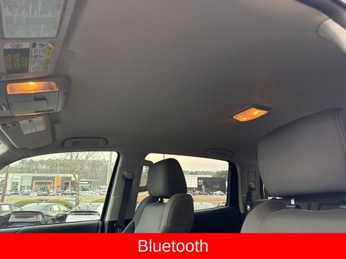 Used 2017 Toyota Tundra SR5 w/ SR5 Upgrade Package image 11