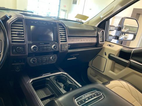 Used 2020 Ford F350 Limited w/ FX4 Off-Road Package image 14