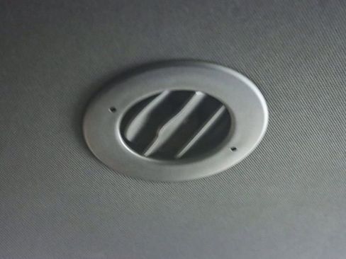 Used 2022 Chevrolet Traverse LT image 23