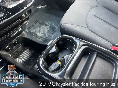 Used 2019 Chrysler Pacifica Touring Plus w/ Advanced Safetytec Group image 22