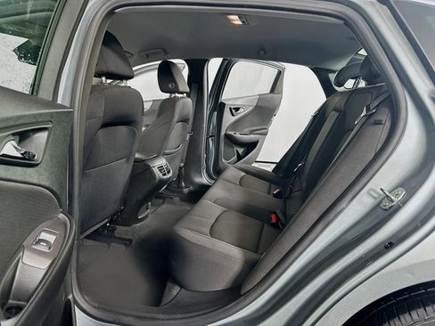 Used 2024 Chevrolet Malibu LT image 28