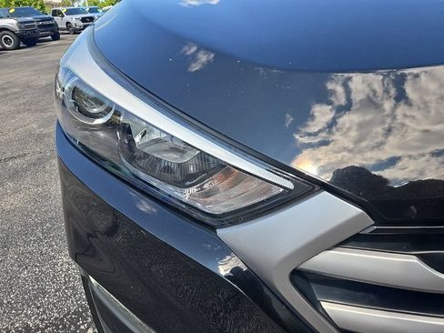 Used 2017 Hyundai Tucson Sport w/ Cargo Package AWD/4WD image 22