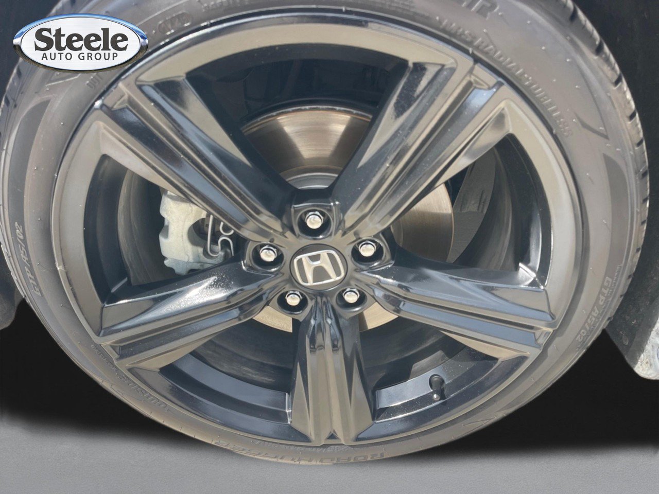 Used 2024 Honda Accord Sport image 9